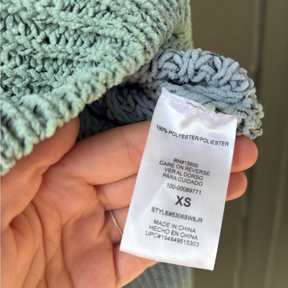 MM By My Michelle Cropped Balloon Sleeve Cowl Neck Knit Sweater | XS - Picture 9 of 11